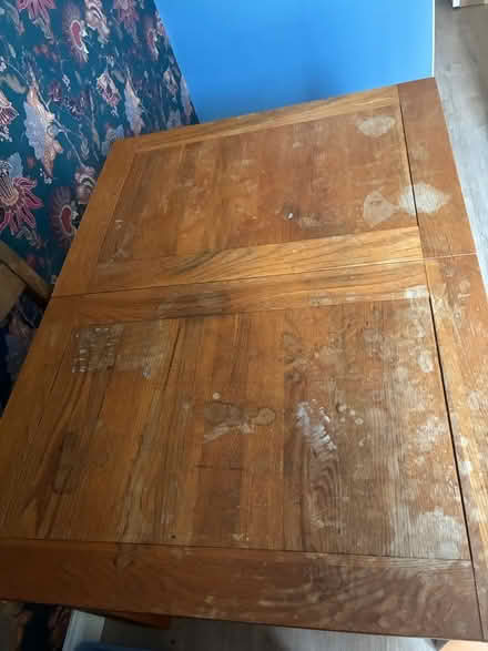 Photo of free Oak Table Extending 4-6 Seater (Melbourn Royston SG8) #3