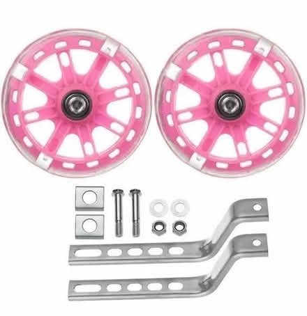Photo of Training wheels for girls bike (L5L 5P5) #2