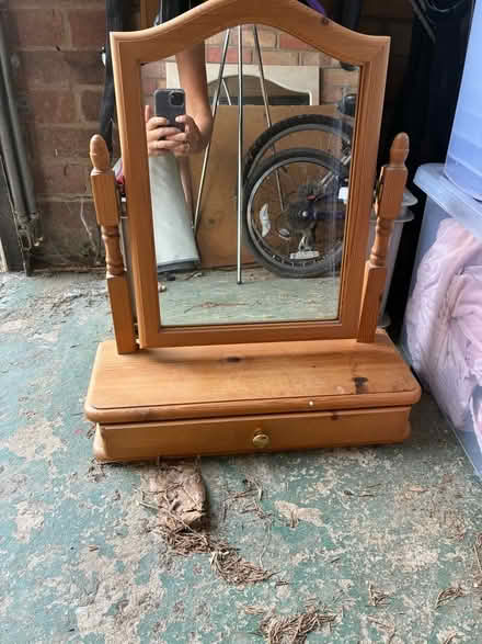 Photo of free Dressing Table Mirror (Braintree CM7) #1