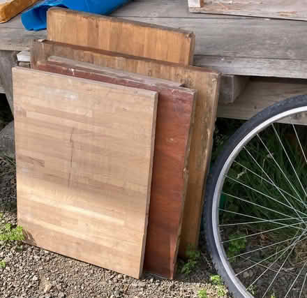 Photo of free PRESTEIGNE - Various pieces of finger jointed hardwood. (Presteigne LD8) #1