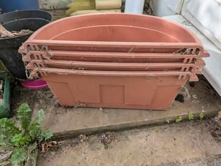 Photo of free 4 x window ledge pots (Brighton BN2) #2