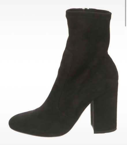 Photo of free Valentino size UK 4 women’s boots (EC1N) #1