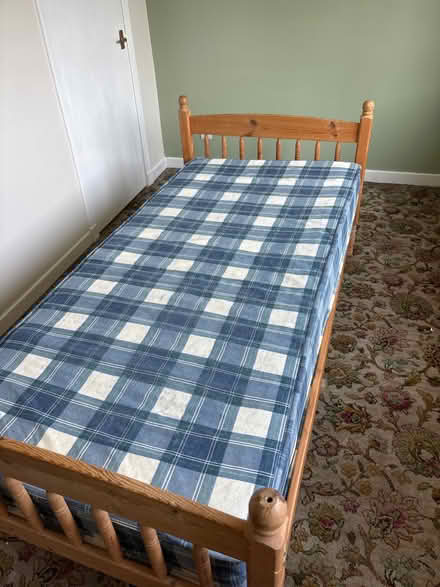 Photo of free Single bed and mattress (Paisley PA1) #3