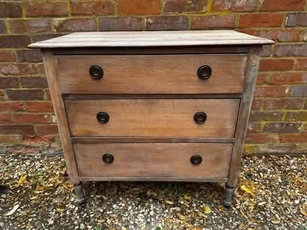 Photo of free oak chest of drawers (Old Town Stevenage near Lister) #1