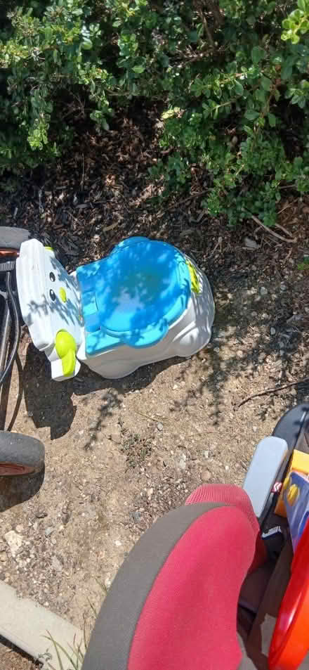 Photo of free Pushchair,potty, toiletsit,car sit (Sladegreen DA8) #2