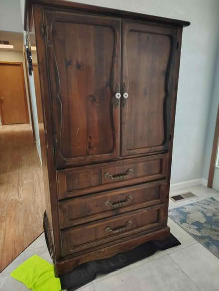Photo of free TV stand/ dresser (Taylor ranch) #1