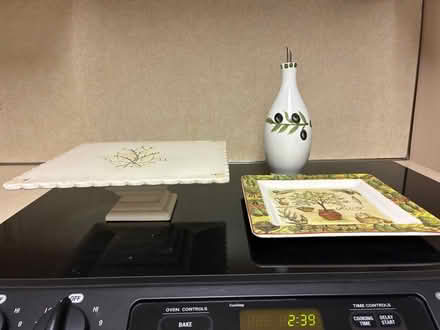 Photo of free Plates and oil dispenser (Highland Park) #2