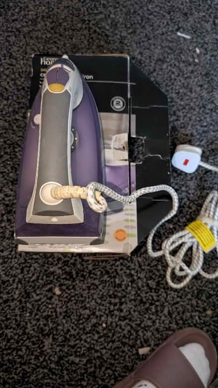 Photo of free Steam Iron (Holmewood BD4) #1