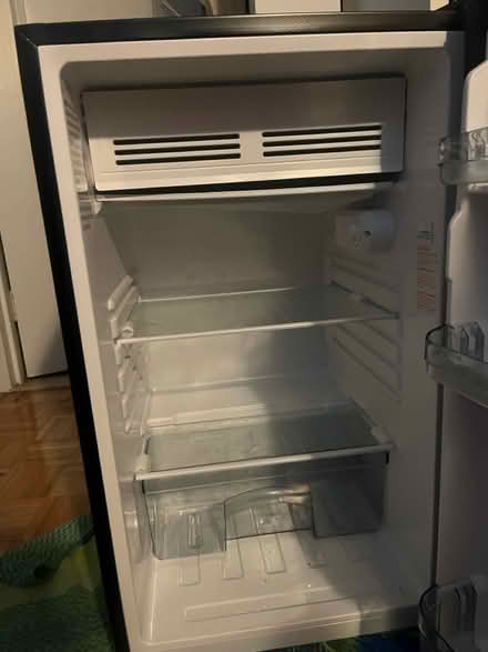 Photo of free Mini fridge (Spanish Harlem) #2