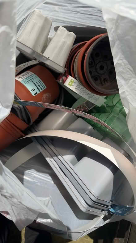 Photo of free Plastic plant pots (HG5 Knaresborogh) #1
