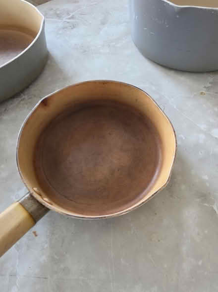 Photo of free 3 pots. No lid (Bootle L20) #4
