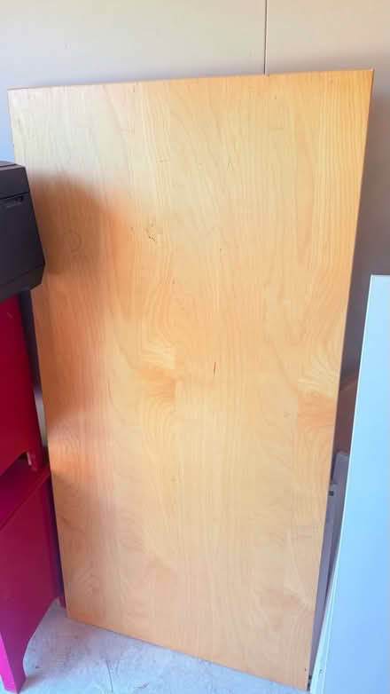 Photo of free Large desktop (Earls Colne CO6) #1