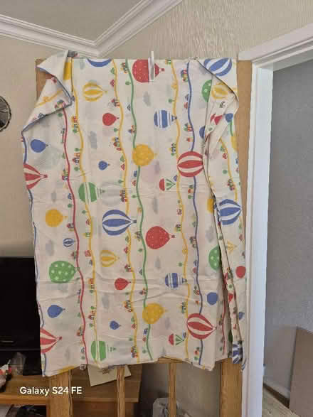 Photo of free Kids single duvet colourful (Bernards Heath AL3) #1
