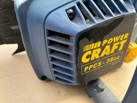 Photo of free Petrol (2 Stroke) Engined Chainsaw (Barton DL10) #2