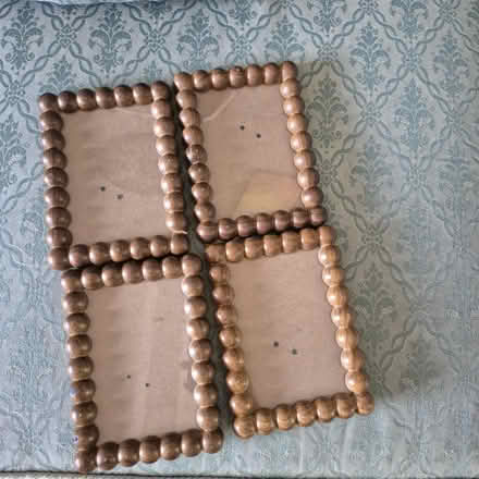 Photo of free Photo frame (Boggart hill LS14) #2