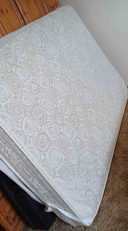 Photo of free Double mattress ...as new x (Chinnor / Radnage OX39 4) #2