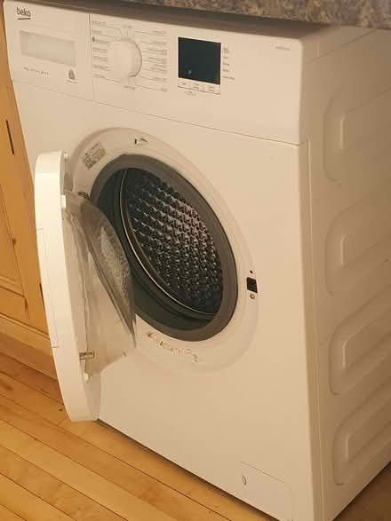 Photo of free Washing machine & dishwasher (Tlehurst RG30) #1