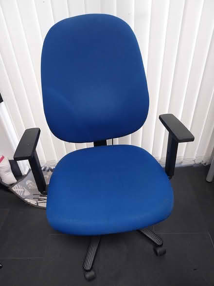 Photo of free Office chair (AL7 Welwyn Garden City) #1