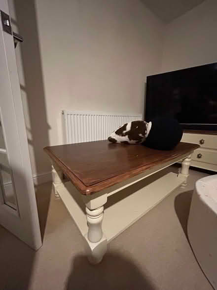 Photo of free Coffee table (Chalfont St Peter SL9) #1