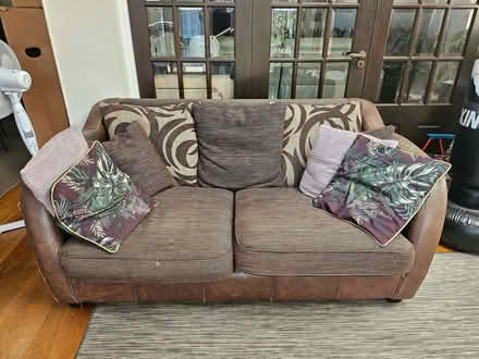 Photo of free Sofas (Barkingside IG5) #2