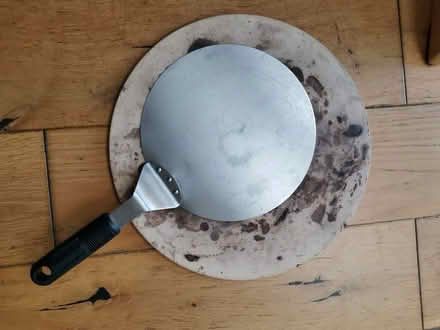Photo of free Pizza stone and peel (Sw20 Raynes Park) #3