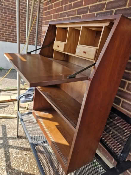 Photo of free Bureau (Gravesend DA13 9JU) #1