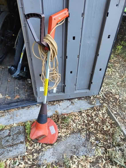 Photo of free Flymo met-25 strimmer - faulty (Maidenhead) #1
