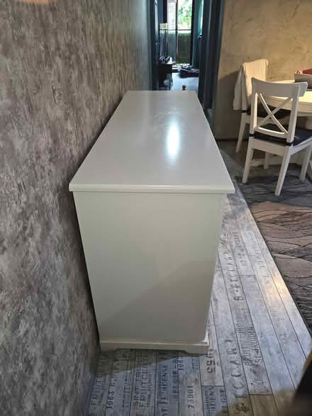 Photo of free White Wooden TV Unit wi Glass Doors (Cumbernauld G67) #3