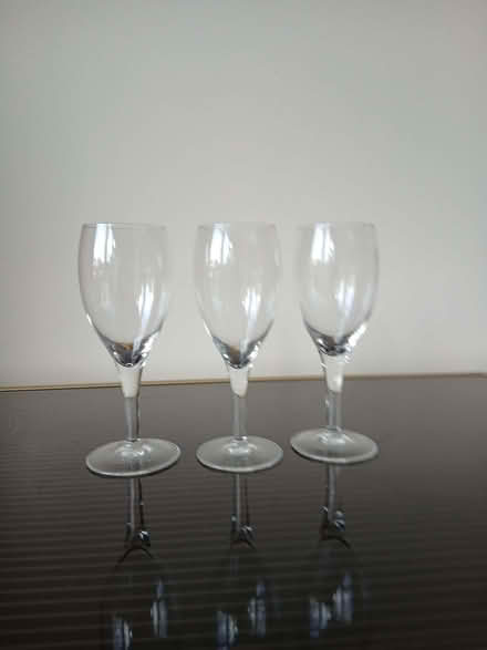 Photo of free 3 wine glasses (North Ascot SL5) #1
