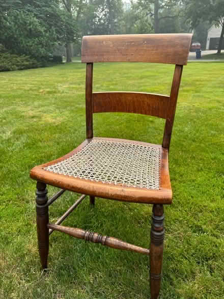 Photo of free Antique wooden chair beautiful wood (3 houses E of Sheridan Rd) #3