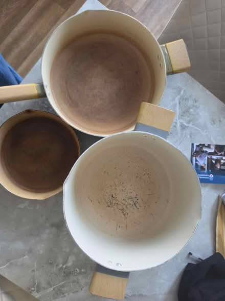 Photo of free 3 pots. No lid (Bootle L20) #1
