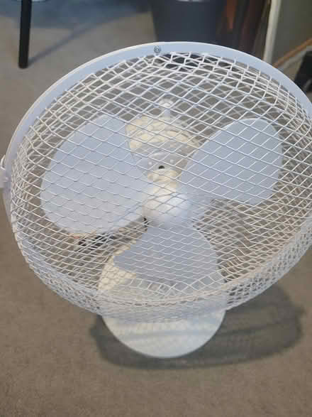 Photo of free Fan (Bracknell RG42) #2