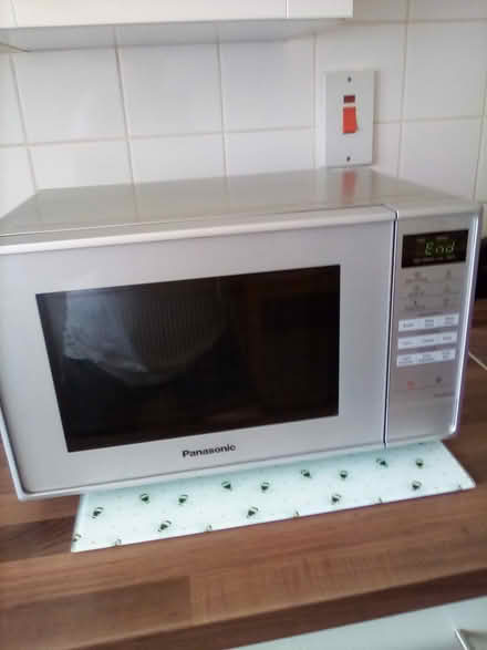 Photo of free Microwavee (Malvern WR14) #2