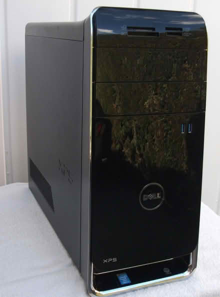 Photo of free DELL computer tower Spares/Repair (ME16 - Allington) #1