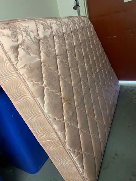 Photo of free Full/double mattress (Downtown San Rafael near 101) #1