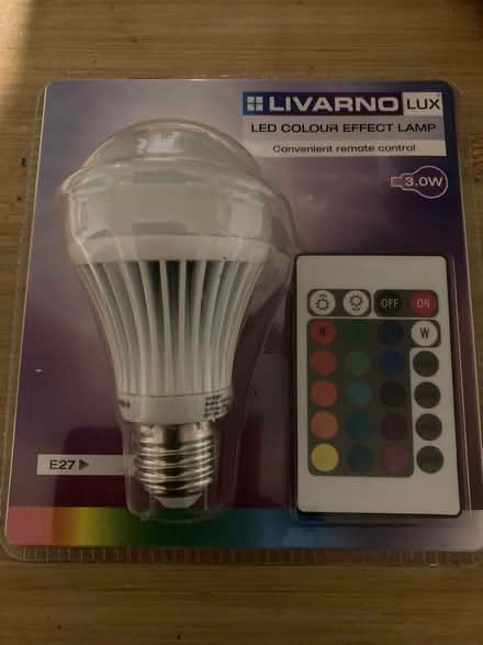 Photo of free Colour changing screw in lightbulb (Battersea SW11) #1