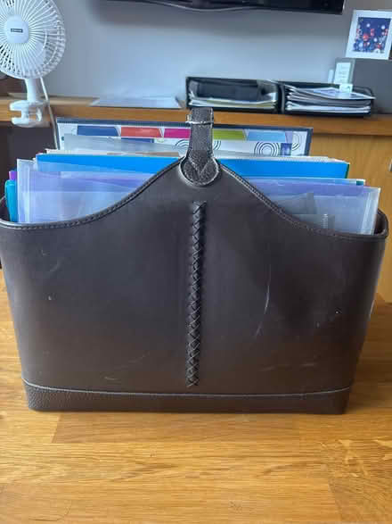 Photo of free Leather magazine holder (UpperHale GU9) #1
