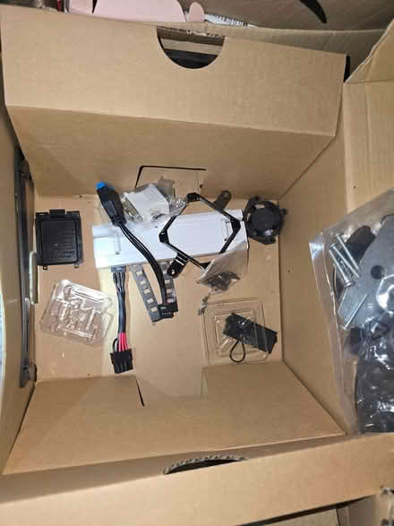 Photo of free Box of computer bits (Carshalton SM1) #2