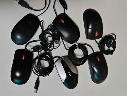 Photo of free Wired mouse (Tg Pagar) (Tanjong Pagar Plaza) #1