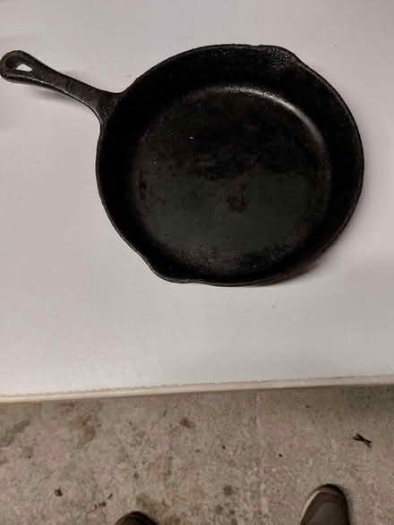 Photo of free Skillet cast iron (North Tonbridge TN10) #2