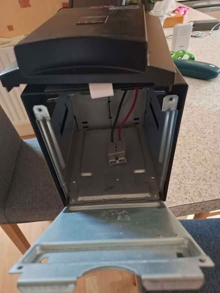 Photo of free UPS, APC, Untested, No batteries (Cosham PO6) #3