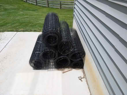 Photo of free wire for fence (west Chester tylersville/747) #1