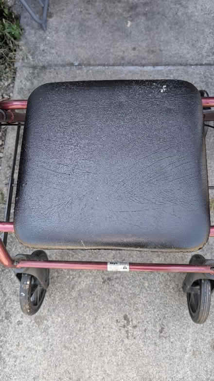 Photo of free Mobility Walker With Seat (Holmewood BD4) #4