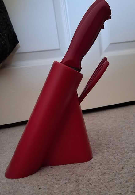 Photo of free Knife block (South Acton) #2