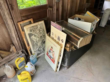 Photo of free House cleanout (Hallwood Dr Surry) #1