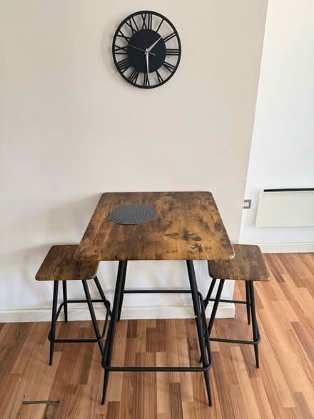 Photo of free Breakfast Table with stools (LE1) #1