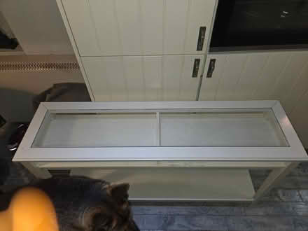 Photo of free White Console Table with Glass Top (Cumbernauld G67) #2
