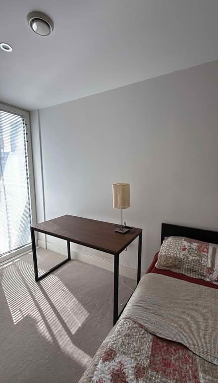Photo of free Table / Desk (Deptford SE10) #1