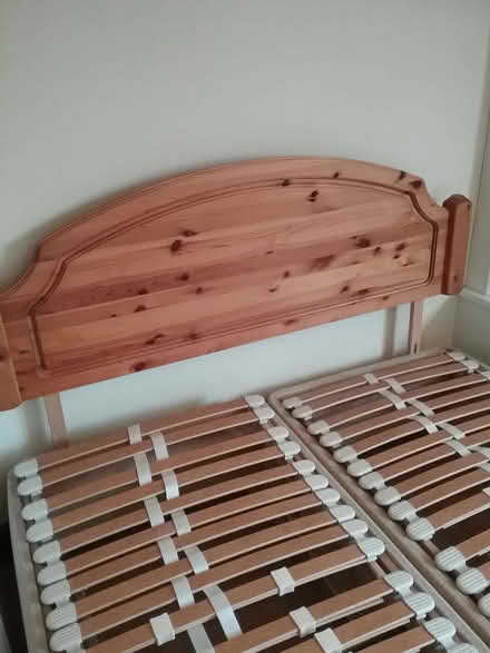 Photo of free Tempur king size bed frame with adjustable slats and drawer (Four Crosses SY22) #3
