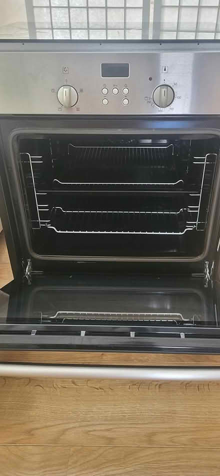 Photo of free Built in oven /Ceramic hob (Crofton Park SE4) #2